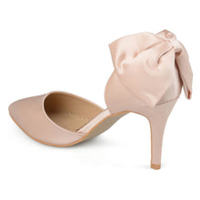 Load image into Gallery viewer, JOURNEE Collection Tanzi D'Orsay Bow Pump